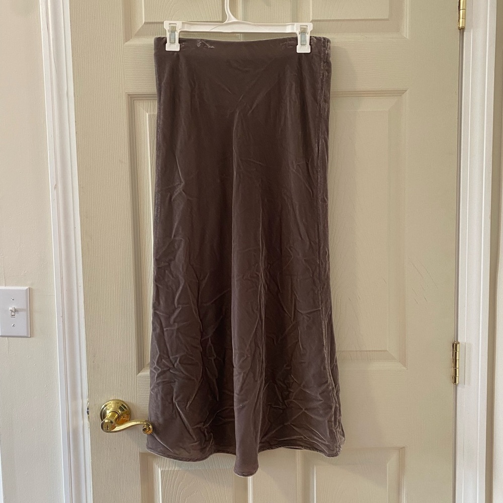 Banana Republic grey velvet slip skirt